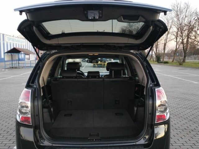 Черный Шевроле Каптива, объемом двигателя 2.2 л и пробегом 166 тыс. км за 11700 $, фото 11 на Automoto.ua