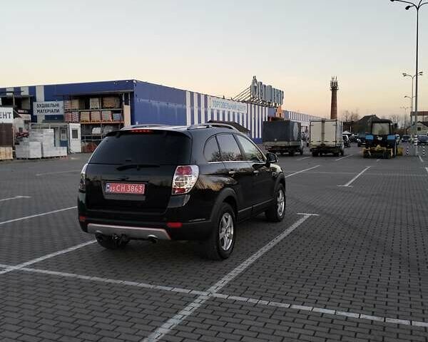 Черный Шевроле Каптива, объемом двигателя 2.2 л и пробегом 166 тыс. км за 11700 $, фото 16 на Automoto.ua