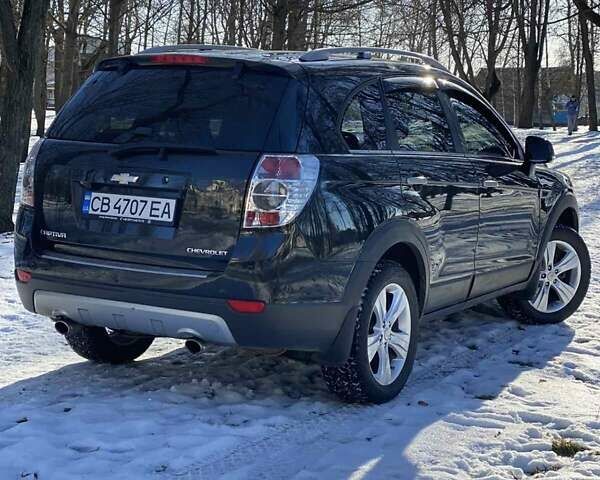 Черный Шевроле Каптива, объемом двигателя 2.2 л и пробегом 109 тыс. км за 14000 $, фото 1 на Automoto.ua