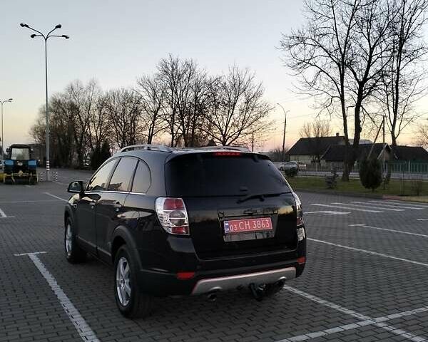 Черный Шевроле Каптива, объемом двигателя 2.2 л и пробегом 166 тыс. км за 11700 $, фото 15 на Automoto.ua