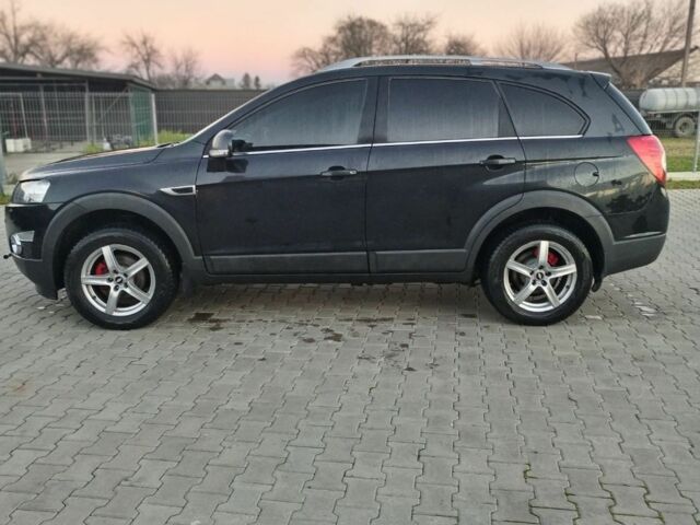 Чорний Шевроле Каптіва, об'ємом двигуна 2.2 л та пробігом 250 тис. км за 10850 $, фото 3 на Automoto.ua