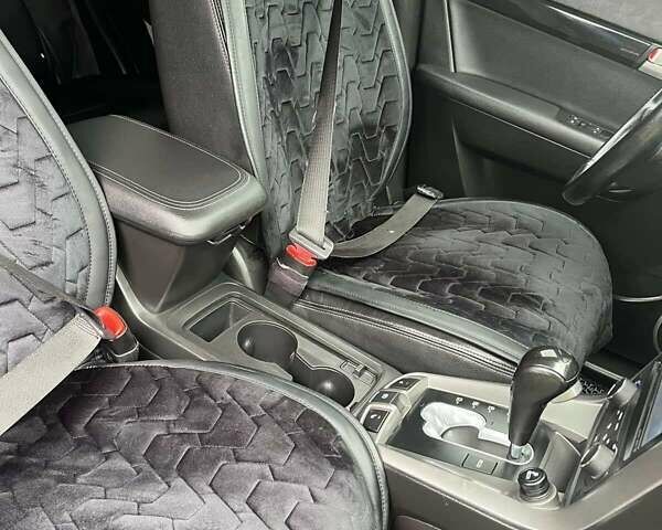 Черный Шевроле Каптива, объемом двигателя 2.23 л и пробегом 138 тыс. км за 12500 $, фото 27 на Automoto.ua