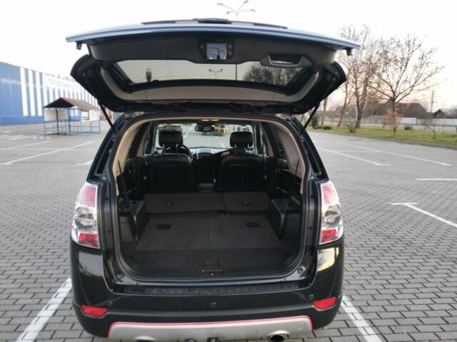 Черный Шевроле Каптива, объемом двигателя 2.2 л и пробегом 166 тыс. км за 11700 $, фото 10 на Automoto.ua