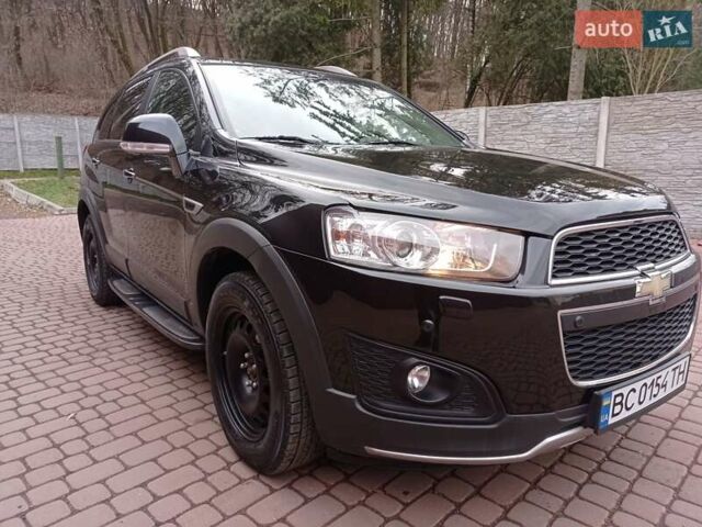Черный Шевроле Каптива, объемом двигателя 2.23 л и пробегом 147 тыс. км за 12950 $, фото 6 на Automoto.ua