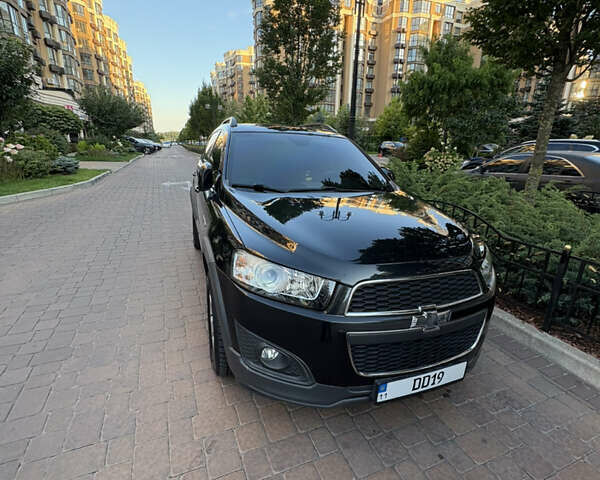 Черный Шевроле Каптива, объемом двигателя 2.23 л и пробегом 133 тыс. км за 13200 $, фото 6 на Automoto.ua