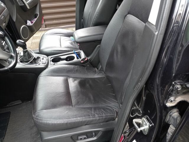 Черный Шевроле Каптива, объемом двигателя 2.2 л и пробегом 147 тыс. км за 12500 $, фото 3 на Automoto.ua