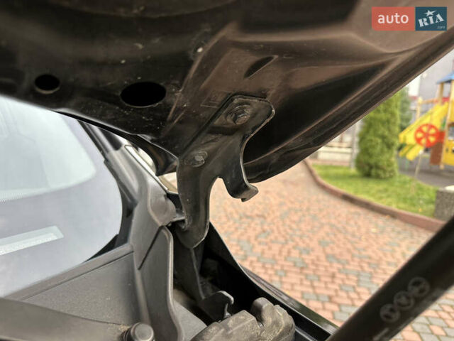 Черный Шевроле Каптива, объемом двигателя 2.38 л и пробегом 210 тыс. км за 11350 $, фото 198 на Automoto.ua