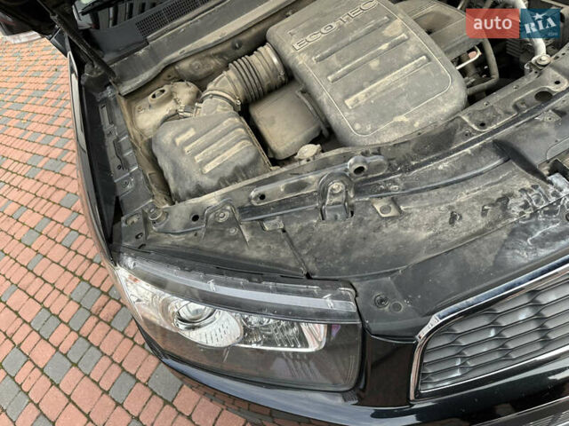 Черный Шевроле Каптива, объемом двигателя 2.38 л и пробегом 210 тыс. км за 11350 $, фото 192 на Automoto.ua