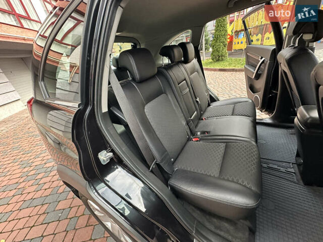 Черный Шевроле Каптива, объемом двигателя 2.38 л и пробегом 210 тыс. км за 11350 $, фото 183 на Automoto.ua