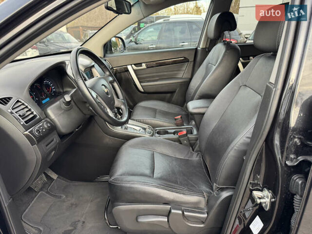 Черный Шевроле Каптива, объемом двигателя 2.23 л и пробегом 200 тыс. км за 11999 $, фото 15 на Automoto.ua