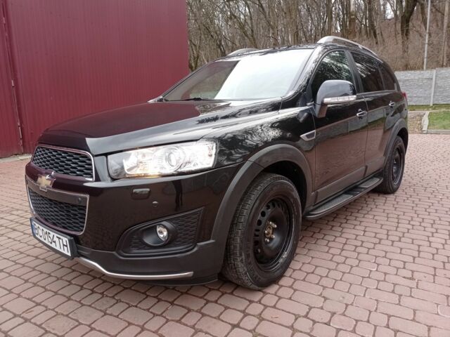 Черный Шевроле Каптива, объемом двигателя 2.2 л и пробегом 147 тыс. км за 12500 $, фото 2 на Automoto.ua