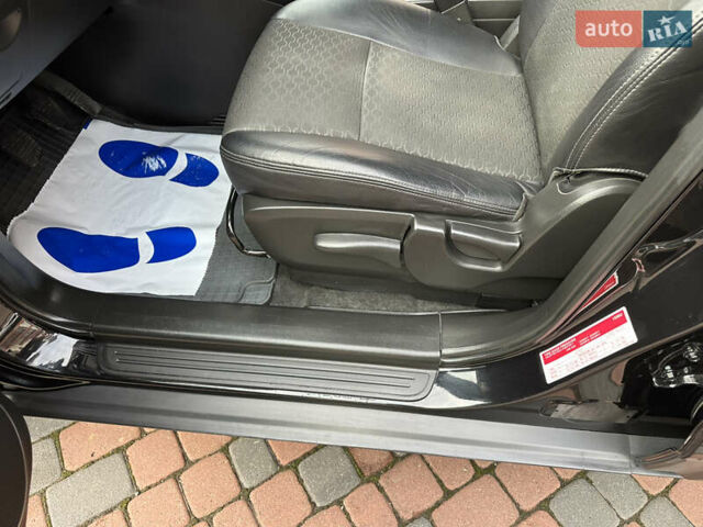 Черный Шевроле Каптива, объемом двигателя 2.38 л и пробегом 210 тыс. км за 11350 $, фото 128 на Automoto.ua