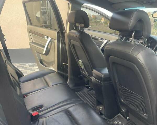 Шевроле Каптива 2013 в Сарнах на Automoto.ua Черный Шевроле Каптива, объемом двигателя 2.2 л и пробегом 170 тыс. км за 10500 $, фото 1 на Automoto.ua