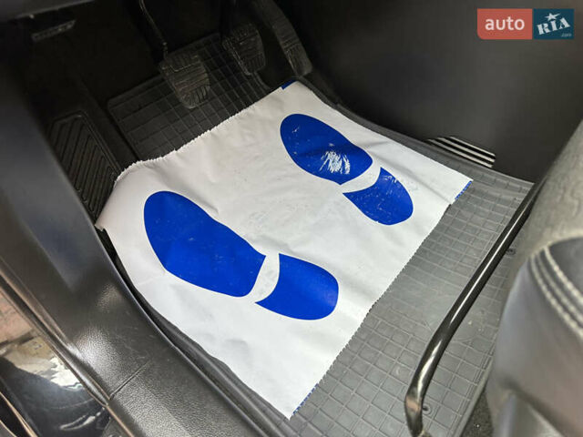 Черный Шевроле Каптива, объемом двигателя 2.38 л и пробегом 210 тыс. км за 11350 $, фото 127 на Automoto.ua