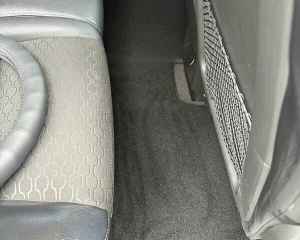 Черный Шевроле Каптива, объемом двигателя 2.23 л и пробегом 133 тыс. км за 13200 $, фото 13 на Automoto.ua