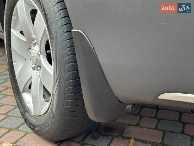 Черный Шевроле Каптива, объемом двигателя 2.38 л и пробегом 210 тыс. км за 11350 $, фото 77 на Automoto.ua