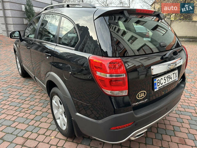 Черный Шевроле Каптива, объемом двигателя 2.38 л и пробегом 210 тыс. км за 11350 $, фото 93 на Automoto.ua