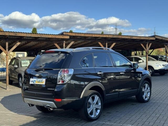 Черный Шевроле Каптива, объемом двигателя 0 л и пробегом 242 тыс. км за 12750 $, фото 2 на Automoto.ua