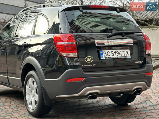 Черный Шевроле Каптива, объемом двигателя 2.38 л и пробегом 210 тыс. км за 11350 $, фото 42 на Automoto.ua