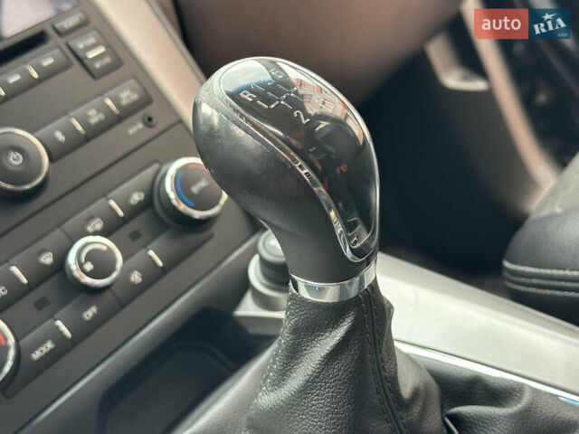 Черный Шевроле Каптива, объемом двигателя 2.38 л и пробегом 210 тыс. км за 11350 $, фото 114 на Automoto.ua