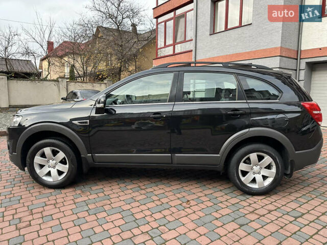 Черный Шевроле Каптива, объемом двигателя 2.38 л и пробегом 210 тыс. км за 11350 $, фото 94 на Automoto.ua