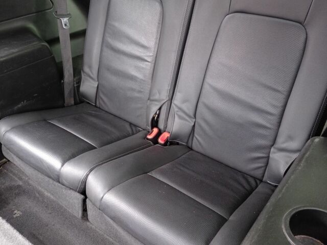 Черный Шевроле Каптива, объемом двигателя 2.2 л и пробегом 147 тыс. км за 12500 $, фото 5 на Automoto.ua