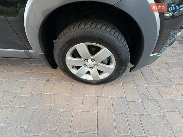 Черный Шевроле Каптива, объемом двигателя 2.23 л и пробегом 133 тыс. км за 13200 $, фото 7 на Automoto.ua