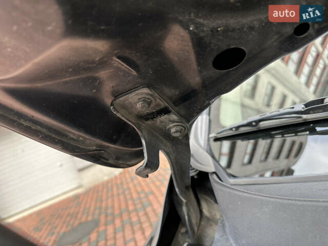 Черный Шевроле Каптива, объемом двигателя 2.38 л и пробегом 210 тыс. км за 11350 $, фото 197 на Automoto.ua