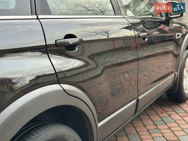 Черный Шевроле Каптива, объемом двигателя 2.38 л и пробегом 210 тыс. км за 11350 $, фото 50 на Automoto.ua