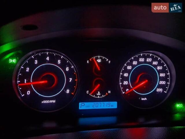 Чорний Шевроле Каптіва, об'ємом двигуна 2.38 л та пробігом 208 тис. км за 12500 $, фото 17 на Automoto.ua