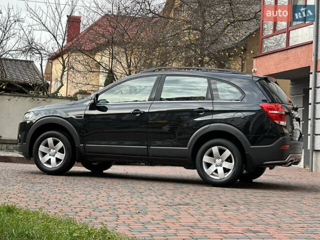 Черный Шевроле Каптива, объемом двигателя 2.38 л и пробегом 210 тыс. км за 11350 $, фото 19 на Automoto.ua