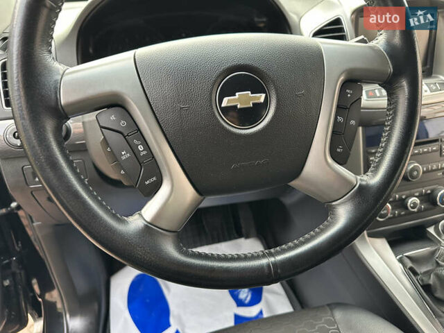 Черный Шевроле Каптива, объемом двигателя 2.38 л и пробегом 210 тыс. км за 11350 $, фото 124 на Automoto.ua