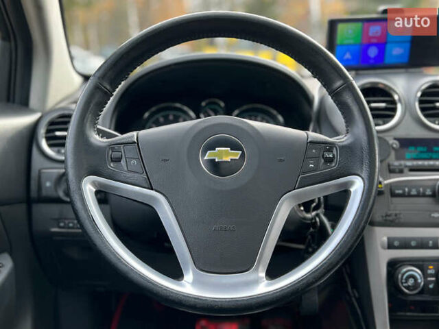 Чорний Шевроле Каптіва, об'ємом двигуна 2.38 л та пробігом 168 тис. км за 9200 $, фото 9 на Automoto.ua