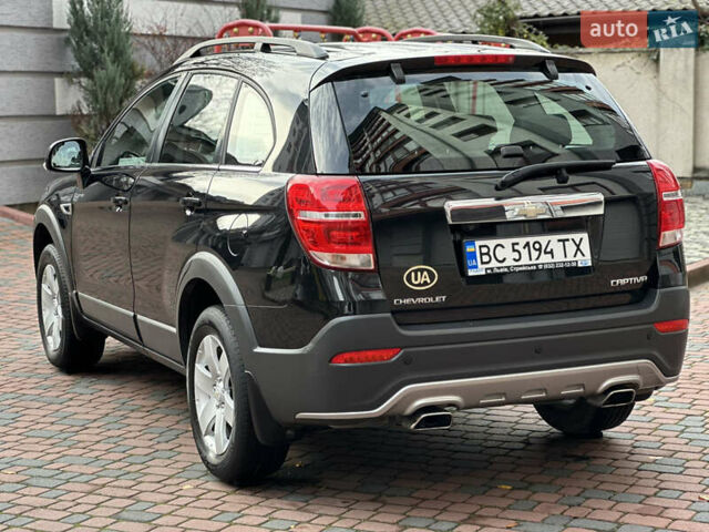 Черный Шевроле Каптива, объемом двигателя 2.38 л и пробегом 210 тыс. км за 11350 $, фото 10 на Automoto.ua