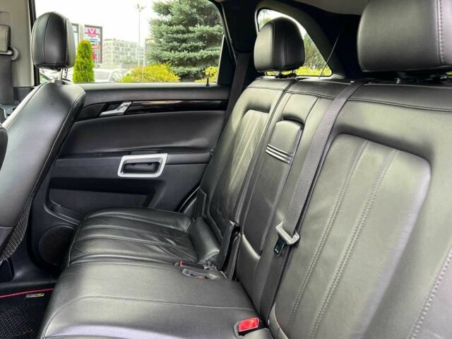 Черный Шевроле Каптива, объемом двигателя 2.4 л и пробегом 168 тыс. км за 9200 $, фото 20 на Automoto.ua