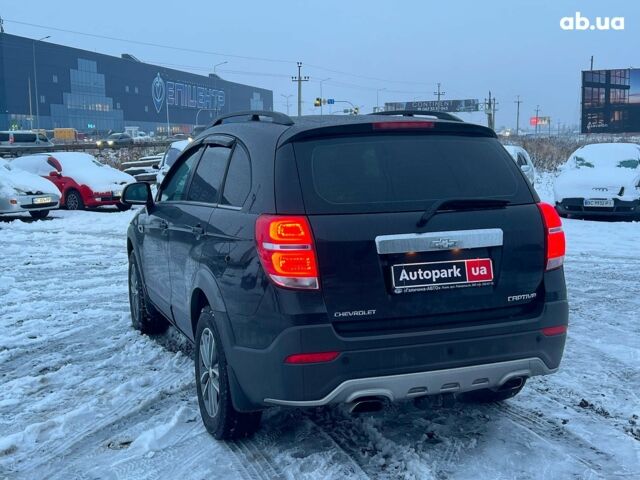 Черный Шевроле Каптива, объемом двигателя 2.2 л и пробегом 157 тыс. км за 12990 $, фото 7 на Automoto.ua