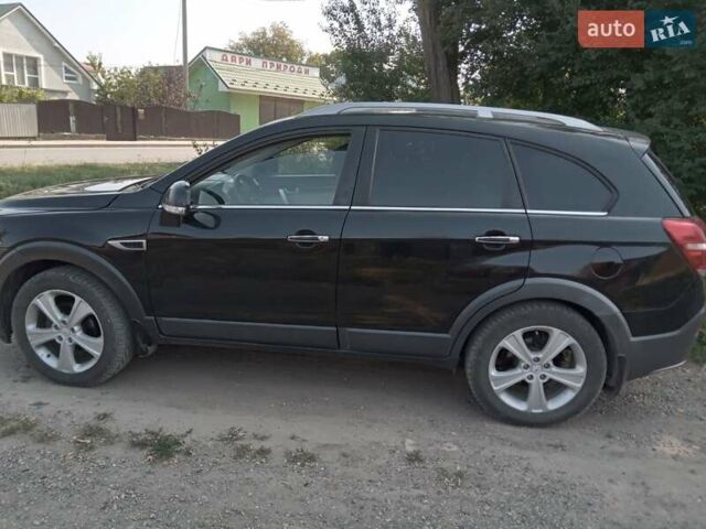 Черный Шевроле Каптива, объемом двигателя 2.2 л и пробегом 290 тыс. км за 8300 $, фото 7 на Automoto.ua