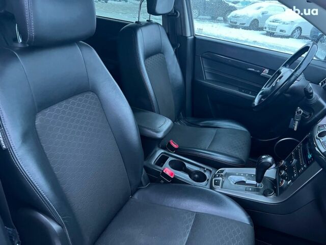 Черный Шевроле Каптива, объемом двигателя 2.2 л и пробегом 157 тыс. км за 12990 $, фото 34 на Automoto.ua