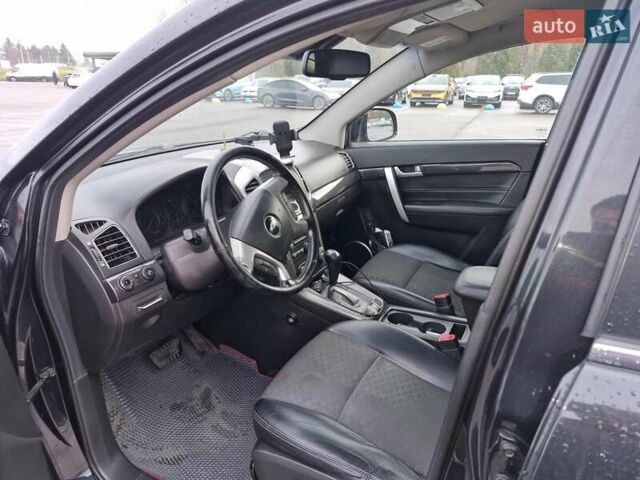 Чорний Шевроле Каптіва, об'ємом двигуна 2.23 л та пробігом 157 тис. км за 14300 $, фото 4 на Automoto.ua