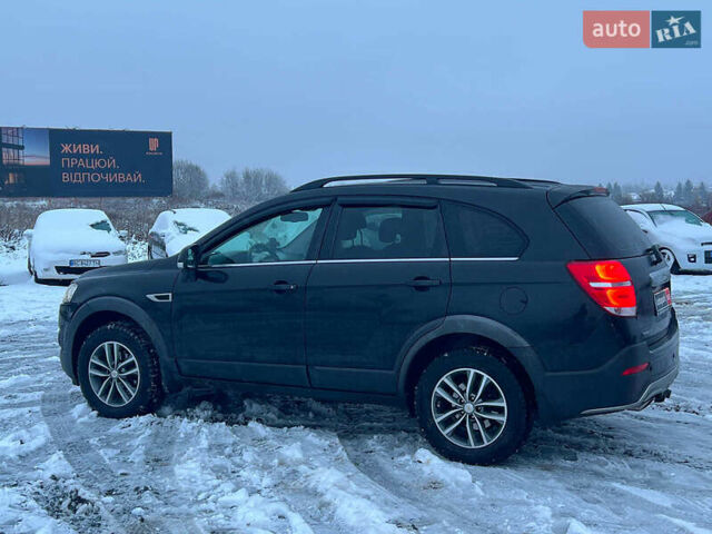 Черный Шевроле Каптива, объемом двигателя 2.2 л и пробегом 157 тыс. км за 12990 $, фото 5 на Automoto.ua