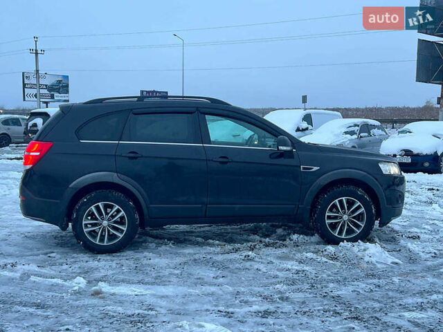 Черный Шевроле Каптива, объемом двигателя 2.2 л и пробегом 157 тыс. км за 12990 $, фото 11 на Automoto.ua