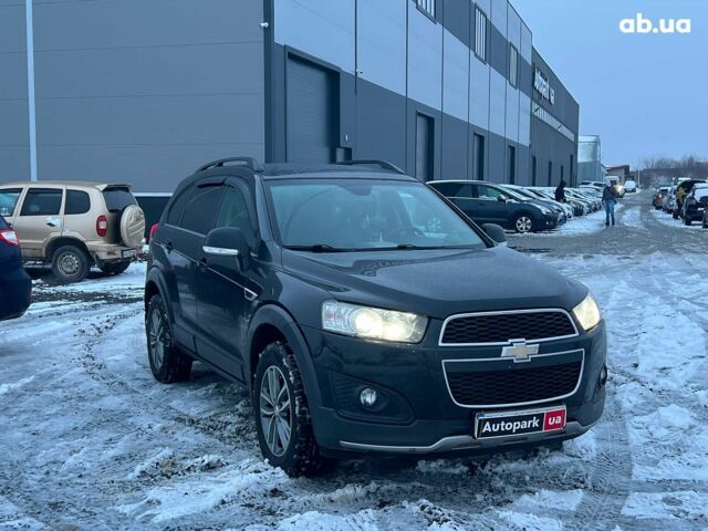 Черный Шевроле Каптива, объемом двигателя 2.2 л и пробегом 157 тыс. км за 12990 $, фото 13 на Automoto.ua