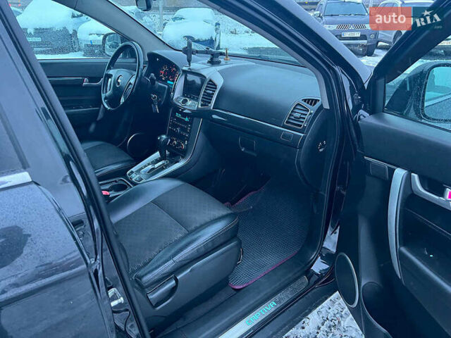 Черный Шевроле Каптива, объемом двигателя 2.2 л и пробегом 157 тыс. км за 12990 $, фото 33 на Automoto.ua