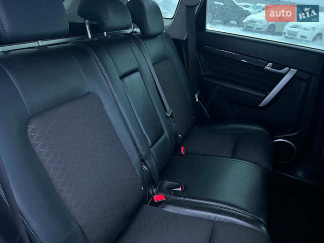 Черный Шевроле Каптива, объемом двигателя 2.2 л и пробегом 157 тыс. км за 12990 $, фото 32 на Automoto.ua