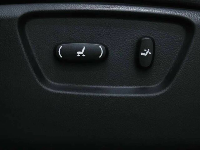 Черный Шевроле Каптива, объемом двигателя 2 л и пробегом 137 тыс. км за 8700 $, фото 9 на Automoto.ua