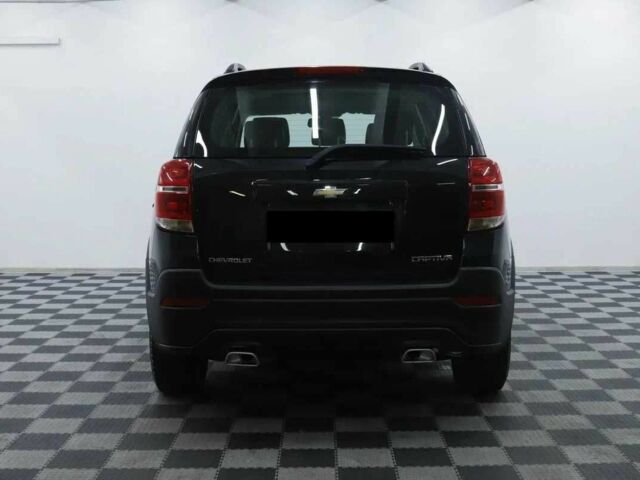 Черный Шевроле Каптива, объемом двигателя 2 л и пробегом 137 тыс. км за 8700 $, фото 2 на Automoto.ua