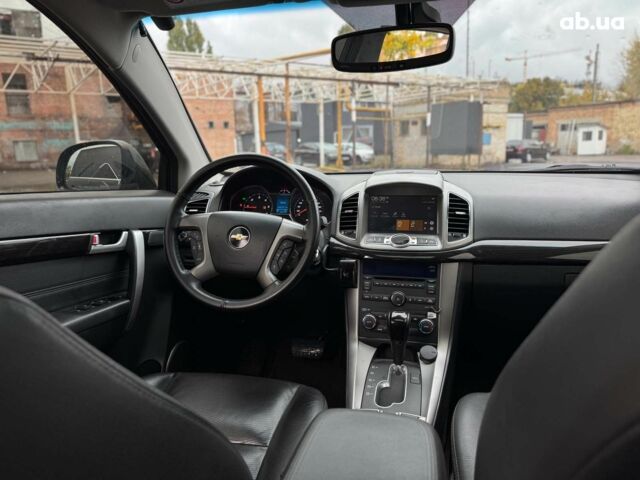 Чорний Шевроле Каптіва, об'ємом двигуна 2.2 л та пробігом 168 тис. км за 13240 $, фото 43 на Automoto.ua