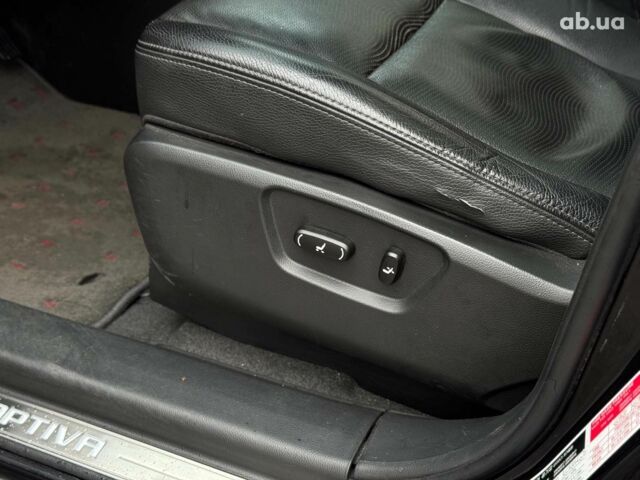 Чорний Шевроле Каптіва, об'ємом двигуна 2.2 л та пробігом 168 тис. км за 13240 $, фото 24 на Automoto.ua