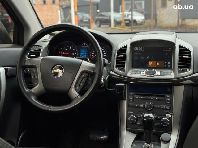 Чорний Шевроле Каптіва, об'ємом двигуна 2.2 л та пробігом 168 тис. км за 13240 $, фото 44 на Automoto.ua