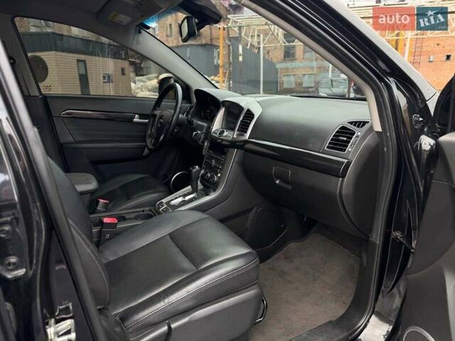 Чорний Шевроле Каптіва, об'ємом двигуна 2.2 л та пробігом 168 тис. км за 13240 $, фото 51 на Automoto.ua